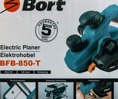 Рубанок электрический Bort BFB-850-T