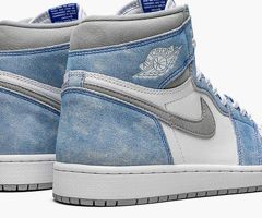 кроссовки Nike Air Jordan 1 High OG GS "Hyper Royal"