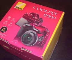 Цифровой фотоаппарат NIKON Coolpix B500 Red